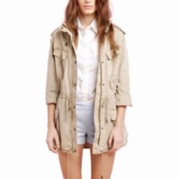 Aritzia Talula Cargo Trench - Women’s Size Small - Picture 1 of 9